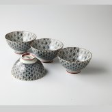 麻の葉茶碗４客　磁器 磁器 美濃焼 やきものの里から、暮らしを贈ります。　ギフト 食器 セット テーブルウェア
