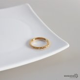 ステンレス カットリング 細身 キラキラ ゴールドリング 指輪 プチプラ 高見え フラワー シンプル ピンキー ワンポイント 重ね付け レディース 女性 金属アレルギー対応
