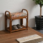 チェア 椅子 アジアン家具 ラタン つかまり立ちスツール 1脚 籐製 クッション 軽い 和風 和モダン 家具 和室 リビング おすすめ 母 祖母 父 祖父 来客用 旅館 ホテル 温泉 温泉旅館 モダン シンプル 収納 玄関