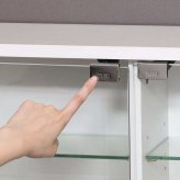 不二貿易 コレクションケース 4段 ロータイプ ガラス棚 収納機能 フィギュア収納に最適 高さ90cm 幅90cm 奥行き29cm 透明ガラス ほこり防止