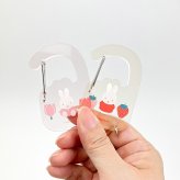 ミッフィー miffy アクリルカラビナ アイボリー キーホルダー STRAWBERRY&TULIP 日本製