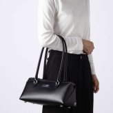 エムエム6 MM6 Maison Margiela メゾンマルジェラ NEW BAULETTO J MEDIUM バウレット バッグ ミディアム SB6ZH0040 P9061 ハンドバッグ ショルダーバッグ ユニセックス バッグ