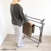 アンティーク調 スタンドラック タオルハンガー アイアン製 おしゃれ 収納 ラック タオル掛け 洗面所 ランドリー 脱衣所 シャビーシック インテリア 雑貨 家具