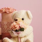 花束ココ体重ベア1体｜結婚式・成人式のギフトに｜ブーケを抱いた華やかな体重ベア
