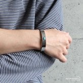ステンレス ターコイズバングル 平打ち 2カラー メンズ ブレスレット インディアンジュエリー ネイティブデザイン 一粒 オーバル イーグル 刻印 腕輪 シンプル カジュアル アクセサリー 手元 ワンポイント 金属アレルギー対応