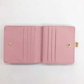 サンリオ マイメロディ 財布 口金財布 がま口 レディース 二つ折り財布 コンパクト財布 キャラクター グッズ 大人可愛い 型押し 合成皮革 プレゼント ギフト サンリオ正規ライセンス品