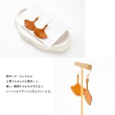 栃木レザー ピアス 【 秋風に舞うイチョウ 】 本革 フックピアス サージカルステンレス