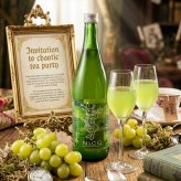 NICO 白の女王 シャインマスカット 720ml / 佐賀県 基山商店 【 9509 】【 リキュール 】【 ハロウィン 贈り物 ギフト プレゼント 誕生日 結婚のお祝い 】