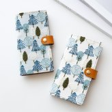 全機種対応 スマホケース 手帳型【 北欧 フォレスト 】 ゴールドパーツ スマホショルダー 刺繍