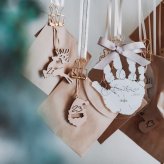 【発送前にサンプル作成で安心】〈お子様の手形で〉クリスマス クリア オーナメント 飾り アクリル 飾り 装飾 ナチュラル グッズ アイテム おうち 赤ちゃん フォトブース Merry Christmas 映え スタジオ ホームパーティ バースデー メモリアル 出産 内祝い 撮影 小物 ツリー