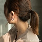 ピアス チタン フープ ハーフ 大きめ 純チタン 幅3mm×直径20mm 全8色 アレルギー対応 医療用 日本製 おすすめ メンズ レディース 片耳 1個 かわいい カラフル
