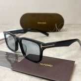 【並行輸入品】【正規品・新品 箱付き】TOMFORD トムフォード TF1148D FT1148D 01A イタリア製 サングラス メガネ 眼鏡 メンズ レディース TOM FORD トム フォード 伊達メガネ