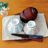 【公式】綾重ね夫婦膳ギフト オレンジ×ネイビー ギフトラッピング込み ギフト 日本製 波佐見焼 食器セット 夫婦茶碗 汁椀 夫婦箸 すべり止め加工 天然木 食洗機対応 電子レンジ対応 CDF etendue CDFエタンデュ ビスク