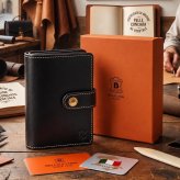 ベリーズヨーク　BELLIES YORK　二つ折り財布　BYTM1945BK　ブラック　黒色　ベジタブルタンニン　イタリアンレザー　牛革　”エイジングを楽しむ革小物”