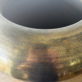 鉢カバー おしゃれ 大型 22号 16号 アンワール ハムザ アルミニウム製 室内専用 高級 丸型 ゴールド ブラック 北欧 観葉植物用 サボテン 特大 インテリア プランター 深型