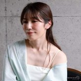 ステンレス シンプルイヤーカフ 18KGP レディース ピアス ダブルライン イヤーアクセサリー ゴールドカラー 上品 ミニマル 大人 女性 耳元 重ね付け風 ノンホール 日常使い きれいめ カジュアル ジュエリー 片耳用 1点