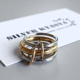ステンレス 3連リング コネクテッドリング ごつめ ワイド ボリューム ゴールド シルバー コンビ 指輪 重厚感 太め 大きめ 存在感 メタル お洒落 重ね 大人っぽい プチプラ レディース 女性 金属アレルギー対応
