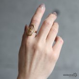 ステンレス ミツバチリング 18KGP レディース 指輪 ゴールド ワイドリング 蜂 クリアデザイン 透け感 オーバル ボリュームリング デザインリング 個性的 かわいい おしゃれ 韓国アクセサリー