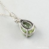  グリーンサファイア 　１．４５８ct 　ダイヤモンド　ネックレス 　ペンダント プラチナネックレス Pt900　ネックレス レディース 一粒ネックレス  誕生石 シンプル Drops