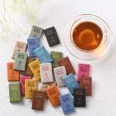 CAFE TASSE カフェタッセ ミニタブレットアソート24Ｐ NR-01551 ベルギーチョコレート詰め合わせ/バレンタインデー 2025/ギフト/個包装/人気 おしゃれ かわいい ブランドチョコ/プチギフト/お配り用/お菓子/スイーツ 誕生日プレゼント 贈答品/