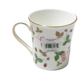 ウェッジウッドWEDGWOOD　ワイルドストロベリー　ビーカー　デルフィー ペア（ペアブランドボックス付き）【御結婚御祝・内祝・新築御祝・還暦御祝・御礼・寿・ギフト包装可能】