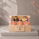木製花雛段飾り｜国産ヒノキのひな人形｜三人官女付き｜名入れ無料｜ひな祭り・桃の節句
