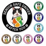 カーサイン 高齢者マーク SENIOR SAFE DRIVER 黒白（ハチワレ） マグネット 強力 直径13cm 肉球 日本製 車 ステッカー