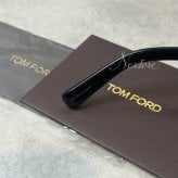 【並行輸入品】【正規品・新品 箱付き】TOMFORD トムフォード TF685 FT685 01C イタリア製 サングラス メガネ 眼鏡 メンズ レディース TOM FORD トム フォード 伊達メガネ