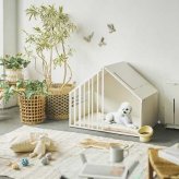 ペットハウス Lサイズ ミルク ガルバリウム製 犬 猫 屋内用 おしゃれ 北欧風 耐久性 お手入れ簡単 隠れ家 室内小屋 スリット付き コード穴付き S24-0553 セトクラフト