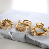ステンレス 重ね付けリング 3連リング 3点セット 7タイプ キラキラ 18KGP ゴールド gold クローバー 貝 シェル クロス 十字架 オープンリング フリーサイズ ファランジリング レディース 女性 指輪 金属アレルギー対応