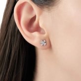 【無料ラッピング】  ヨンドシー 4℃ K10ホワイトゴールド ピアス キュービックジルコニア ブランド 正規品 新品 ギフト プレゼント 人気 おすすめ 誕生日 記念日 クリスマス 送料無料