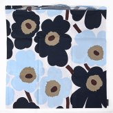 マリメッコ marimekko クッションカバー 50×50cm ピエ二 ウニッコ ホワイト ブルーベリー ブルー ダークブラウン 76024 076024 145 ヌードクッション別売り 北欧雑貨 北欧デザイン 送別会 誕生日 お中元 結婚祝い 結婚式 高級 父の日 母の日【スペシャルラッピング660円(別売り)】 ホワイトデー ネコポス