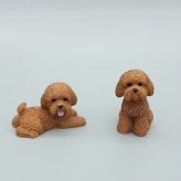 犬 置物 2個セット ミニチュア トイプードル テディ オブジェ 樹脂製 かわいい アニマル 車載 インテリア ダッシュボード 卓上 飾り 小型 デコレーション 雑貨 プレゼント