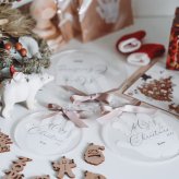 【発送前にサンプル作成で安心】〈お子様の手形で〉クリスマス クリア オーナメント 飾り アクリル 飾り 装飾 ナチュラル グッズ アイテム おうち 赤ちゃん フォトブース Merry Christmas 映え スタジオ ホームパーティ バースデー メモリアル 出産 内祝い 撮影 小物 ツリー