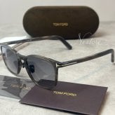 【並行輸入品】【正規品・新品 箱付き】TOMFORD トムフォード TF1048D FT1048D 20B イタリア製 サングラス メガネ 眼鏡 メンズ レディース TOM FORD トム フォード 伊達メガネ