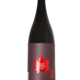  出羽鶴 ( でわつる )  純米大吟醸  MAPLE －美しく燃える森－ 1.8L  / 秋田県 秋田清酒株式会社【 4055 】【 日本酒 】【 ハロウィン 贈り物 ギフト プレゼント 誕生日 結婚のお祝い 】