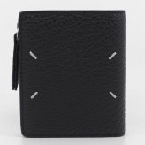 メゾン マルジェラ　Maison Margiela　二つ折り財布　SA1UI0023 P4455 T8103　ブラック　グレインレザー　4ステッチ フリップフラップ ウォレット　コンパクト財布　ミニウォレット