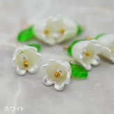 【在庫限り】小さなスズランのお花が揺れる 清楚＆可憐なロング チェーン ピアス 金属アレルギー対応 ステンレス製 小ぶり かわいい