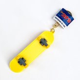 安室透 スケボーキーホルダー スケボー キーチェーン コナン 安室 イエロー   (MCOR)
