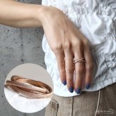 ステンレス トリニティリング 3連リング グリッター 3カラー レディース 指輪 三連リング 重ね付け風 絡み合うデザイン きらきら 大人可愛い 上品 華やか シンプル おしゃれ 女性用 アクセサリー デイリー 普段使い 華奢見え