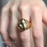 ステンレス 凹凸印台リング 18KGP レディース 指輪 ゴールド 印台リング ボリュームリング シグネットリング ドームリング テクスチャーリング 槌目風リング 凹凸デザイン ニュアンスリング 金属アレルギー対応 大ぶり シンプル 韓国アクセサリー トレンド
