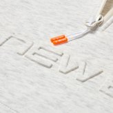 ニューエラ ゴルフ テック スウェット ハーフジップ プルオーバー Emboss Logo オートミール New Era Golf (15129438) 2026年秋冬モデル お誕生日祝い お祝い 記念品 お父さん 父の日 彼氏 男性 30代 40代 50代 60代 母の日 お母さん 還暦祝い 敬老の日 彼女 人気プレゼント プレゼント