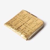 コムデギャルソン COMME DES GARCONS EMBOSSED LOGOTYPE エンボスロゴタイプ HALF ZIP WALLET ハーフジップ ウォレット SA3100EG ミニ財布 L字ファスナー コインケース ユニセックス 財布