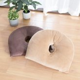 クッション 円座 穴あきクッション 約37×44cm 円型 フロアクッション 椅子用 ソファ 厚手 もちもち ポリエステルわた 伸縮フランネル