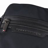 高品質ヨーロッパ輸入モデル トミーヒルフィガー TOMMY HILFIGER ショルダーバッグ NYLON MINI REPORTER メンズ ブラック AM0AM14688 BDS BLACK 送別会 誕生日 結婚祝い 結婚式 彼氏 息子 夫 男性 名刺入れ 高級 父の日 母の日 即日発送