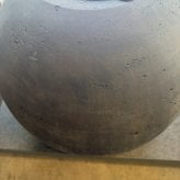 鉢カバー おしゃれ 大型 軽量 16号 10号 丸型 KONTON コントン トゥカナ イグニアス L Sサイズ 高級 北欧 モダン ナチュラル 室内 屋内 観葉植物用 多肉植物 サボテン シンボルツリー 特大 底穴なし 玄関 リビング プランター 深型 セメントグレー ブラウン