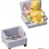 くまのプーさん アクセサリーボックス ソファ型 小物入れ ディズニー クラシックプー グッズ 雑貨 インテリア レジン製 置物 収納 おしゃれ プレゼント ギフト 誕生日 記念日 セトクラフト