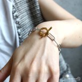 ステンレス マンテルブレスレット バイカラー 2カラー レディース ペーパークリップチェーン Hクリップ 腕輪 トグル 留め具 オーバルリンク 大ぶり 太め シンプル おしゃれ 上品 きれいめ カジュアル モード アクセサリー 女性