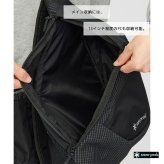 snowpeak Grid Sling Bag ボディバッグ ウエストバッグ 大容量 普段使い 使いやすい シンプル レディース メンズ ギフト プレゼント ブラック 100261sb07
