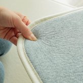 ラグ カーペット クッションマット マット 120×170cm ピタリ すべり止め 下敷き 滑り止め 手洗い 防音マット 防音 防ダニ加工 ホット 対応 床暖房対応 ウレタン入り下敷き 保温性 下 絨毯下 便利 無地 ホワイト オールシーズン